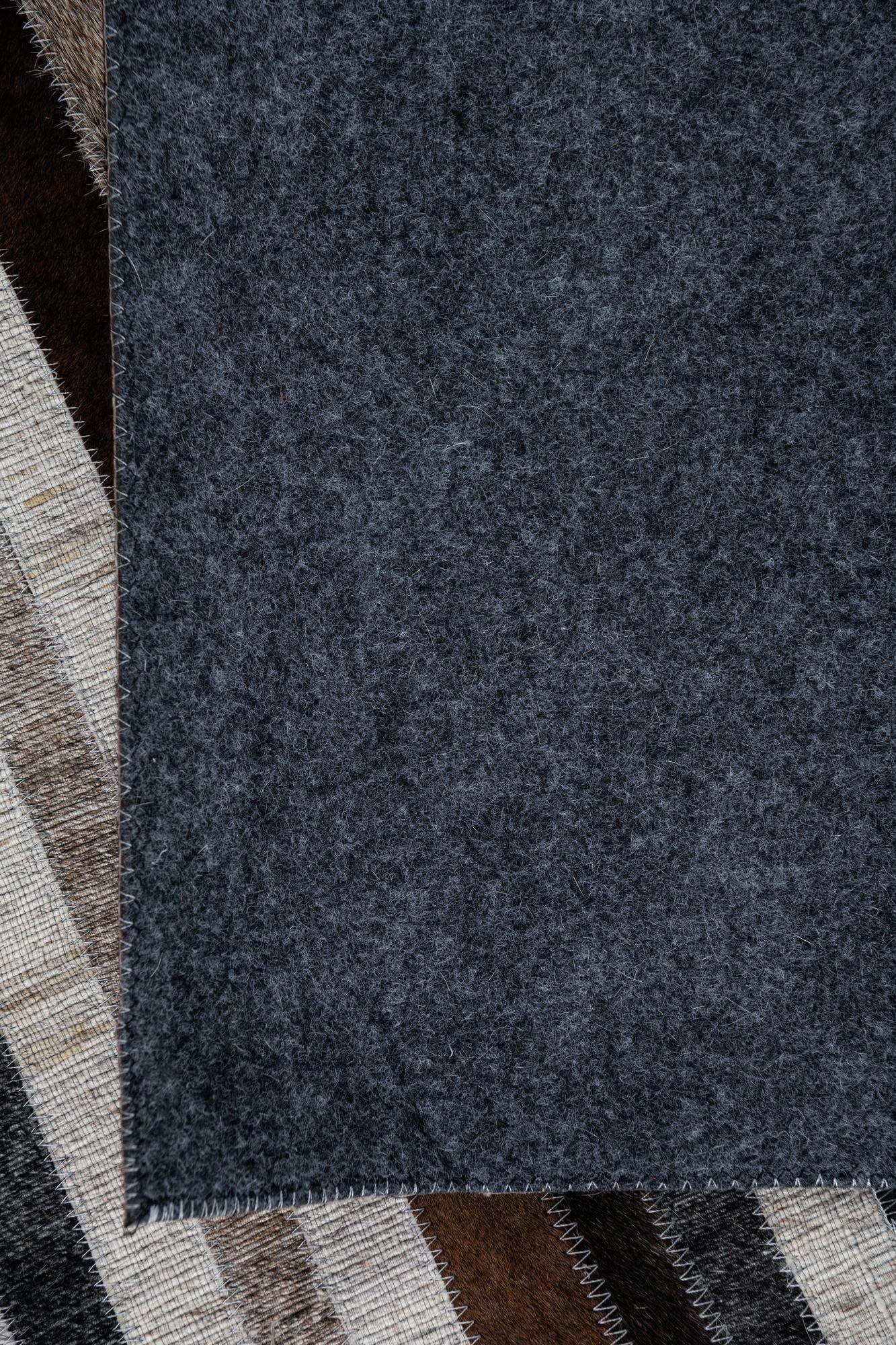 5' 1 x 8' Cowhide Leather Rug
