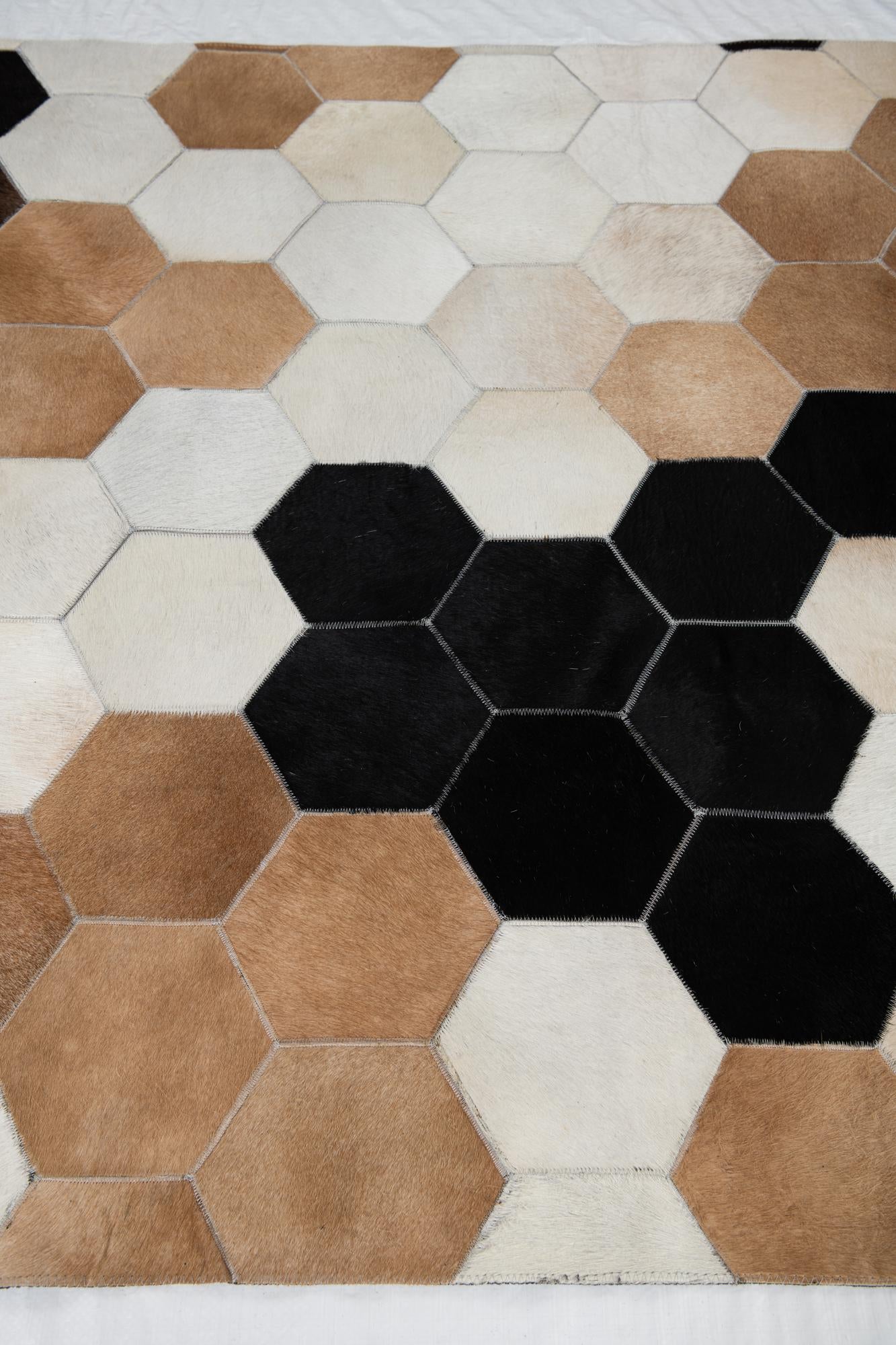 5' x 8' Cowhide Leather Rug