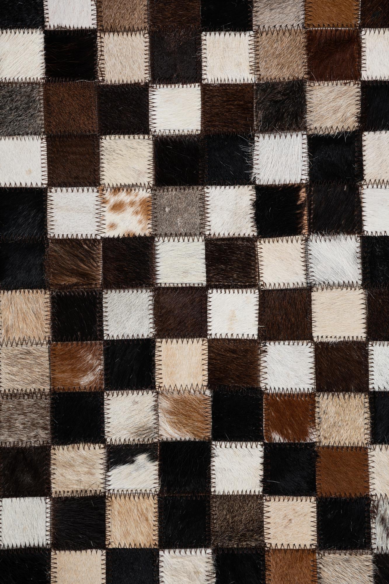 5' x 8' Cowhide Leather Rug