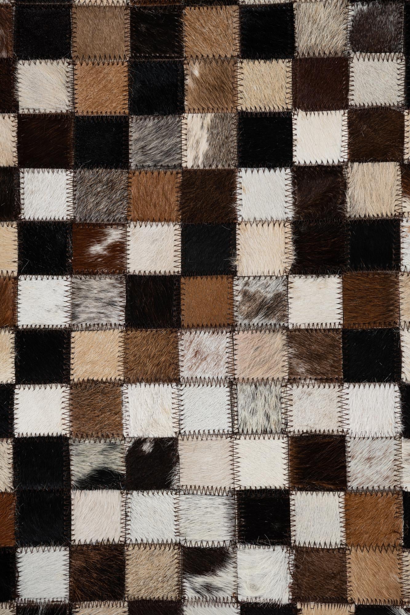 5' x 8' Cowhide Leather Rug