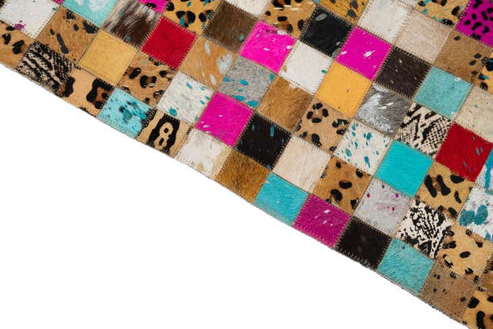 5' 1 x 8' Cowhide Leather Rug