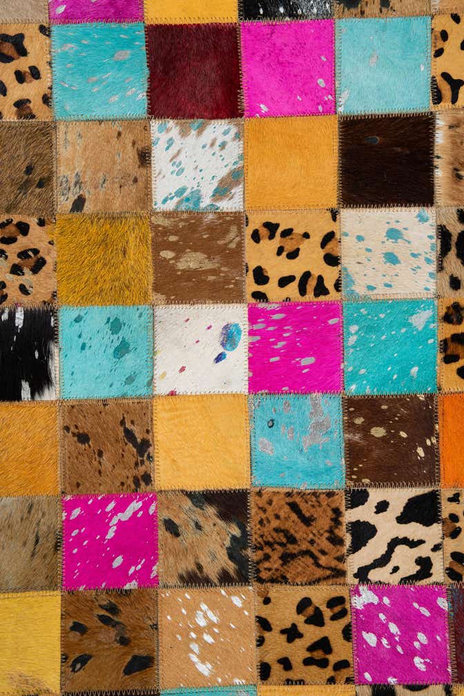 5' 1 x 8' Cowhide Leather Rug