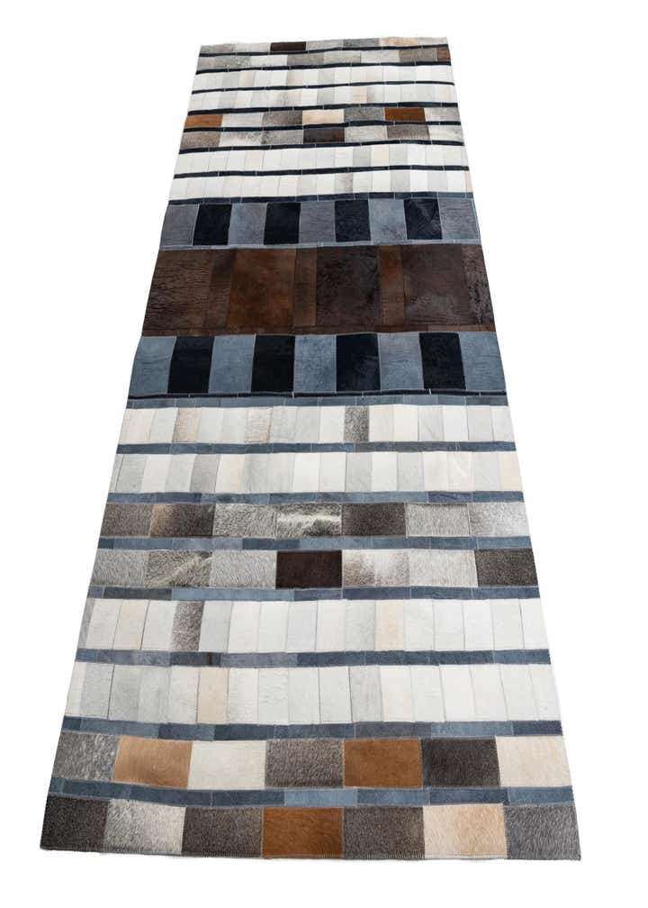 5' 1 x 7' 10 Cowhide Leather Rug