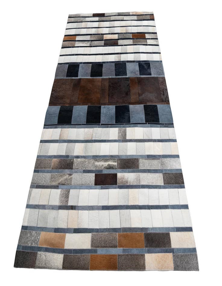 Detail image of 5' 1 x 7' 10 Cowhide Leather Rug