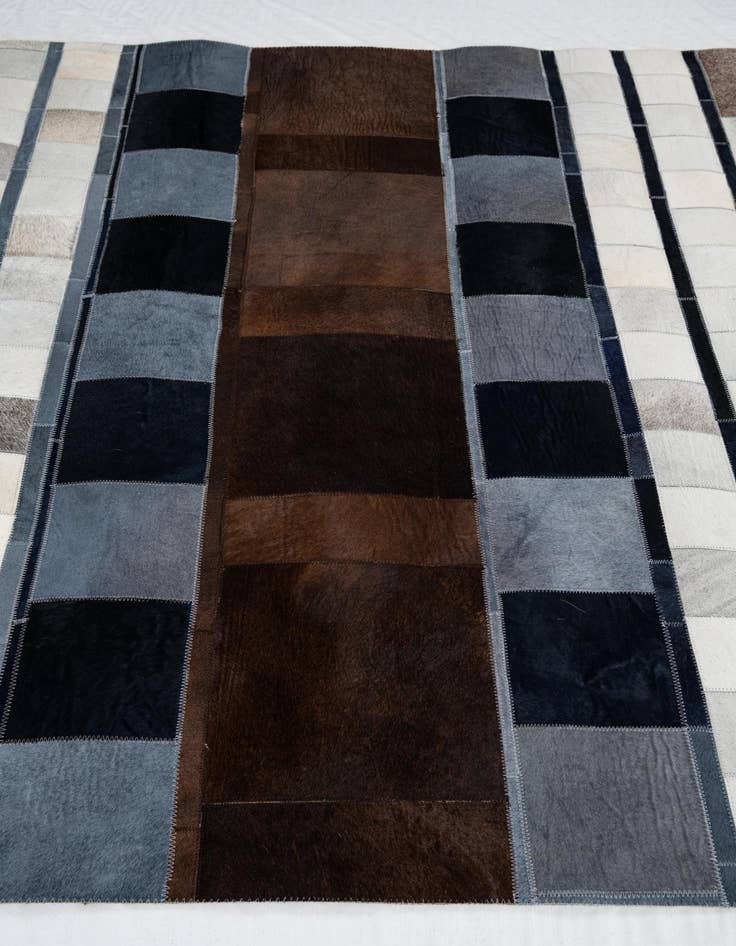 Detail image of 5' 1 x 7' 10 Cowhide Leather Rug