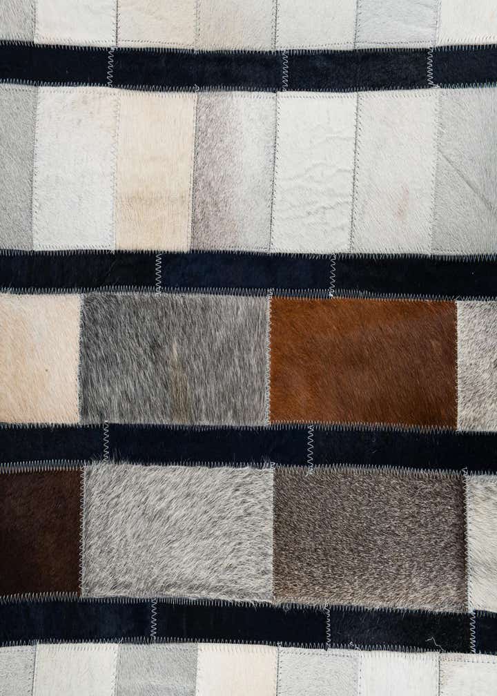 5' 1 x 7' 10 Cowhide Leather Rug
