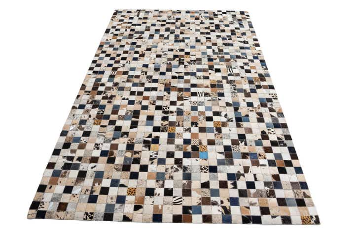 5' x 8' Cowhide Leather Rug