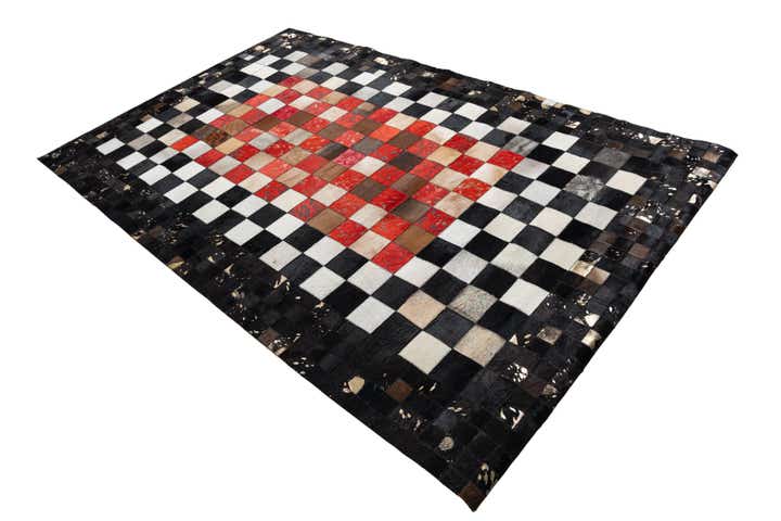 5' x 7' 9 Cowhide Leather Rug