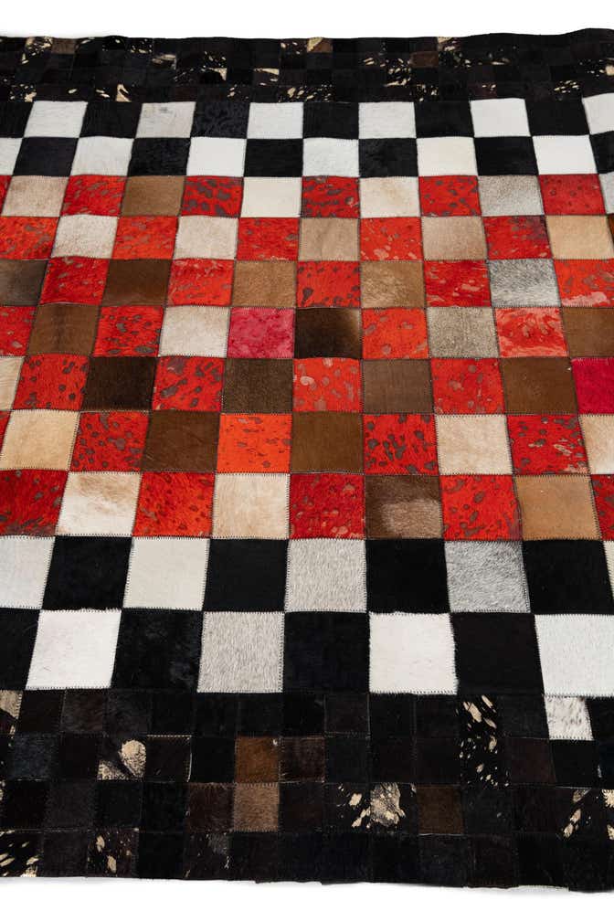 5' x 7' 9 Cowhide Leather Rug