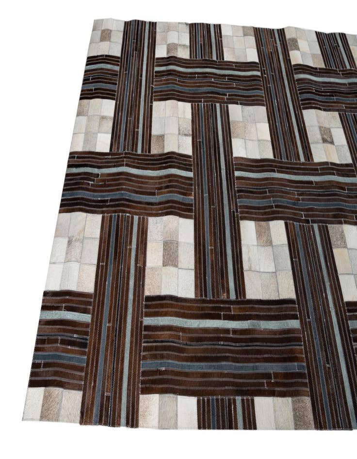 Detail image of 5' x 7' 10 Cowhide Leather Rug