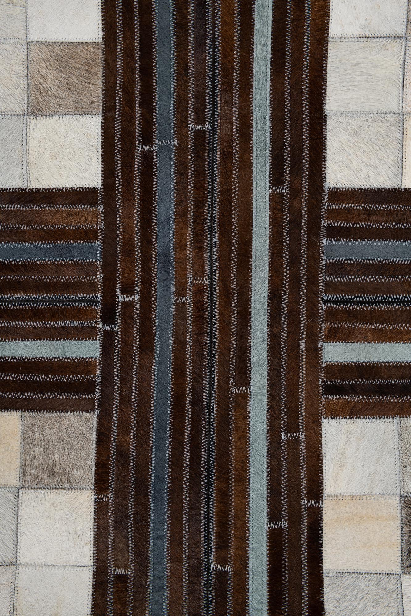 5' x 7' 10 Cowhide Leather Rug