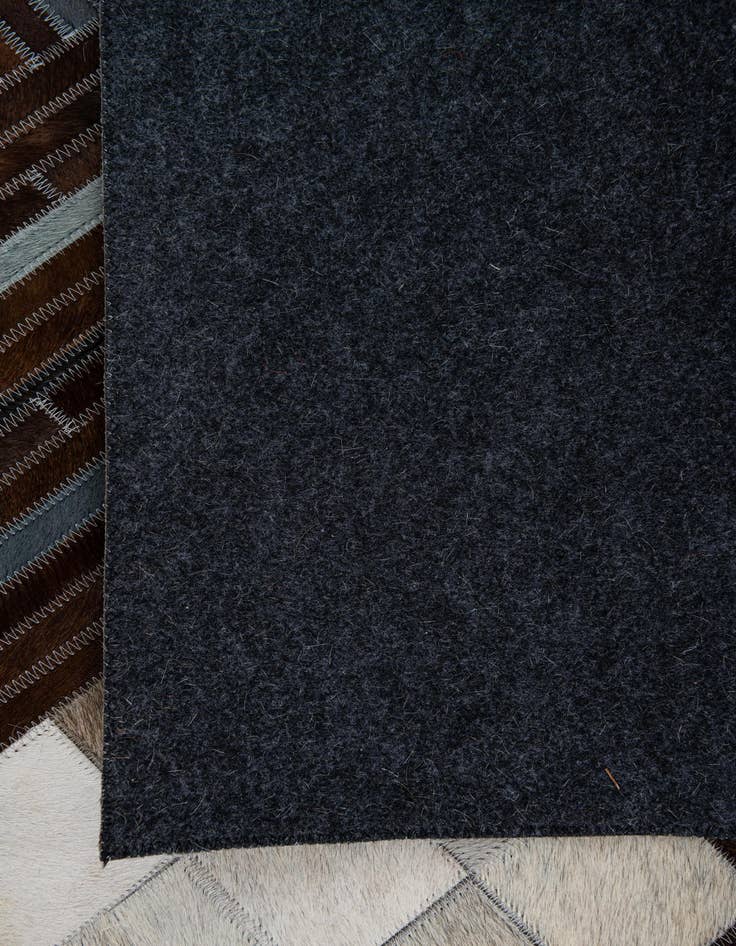 Detail image of 5' x 7' 10 Cowhide Leather Rug