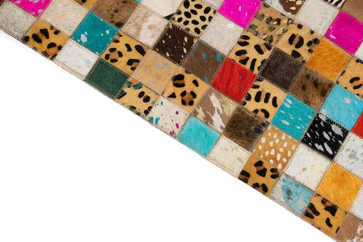 5' 1 x 8' Cowhide Leather Rug