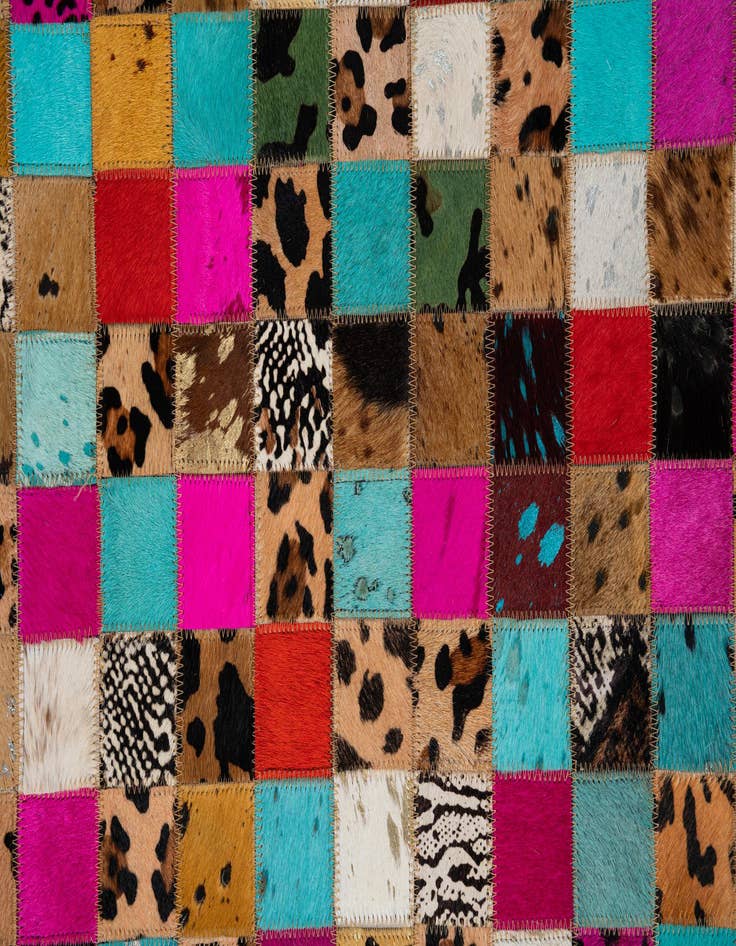 Detail image of 5' x 7' 10 Cowhide Leather Rug