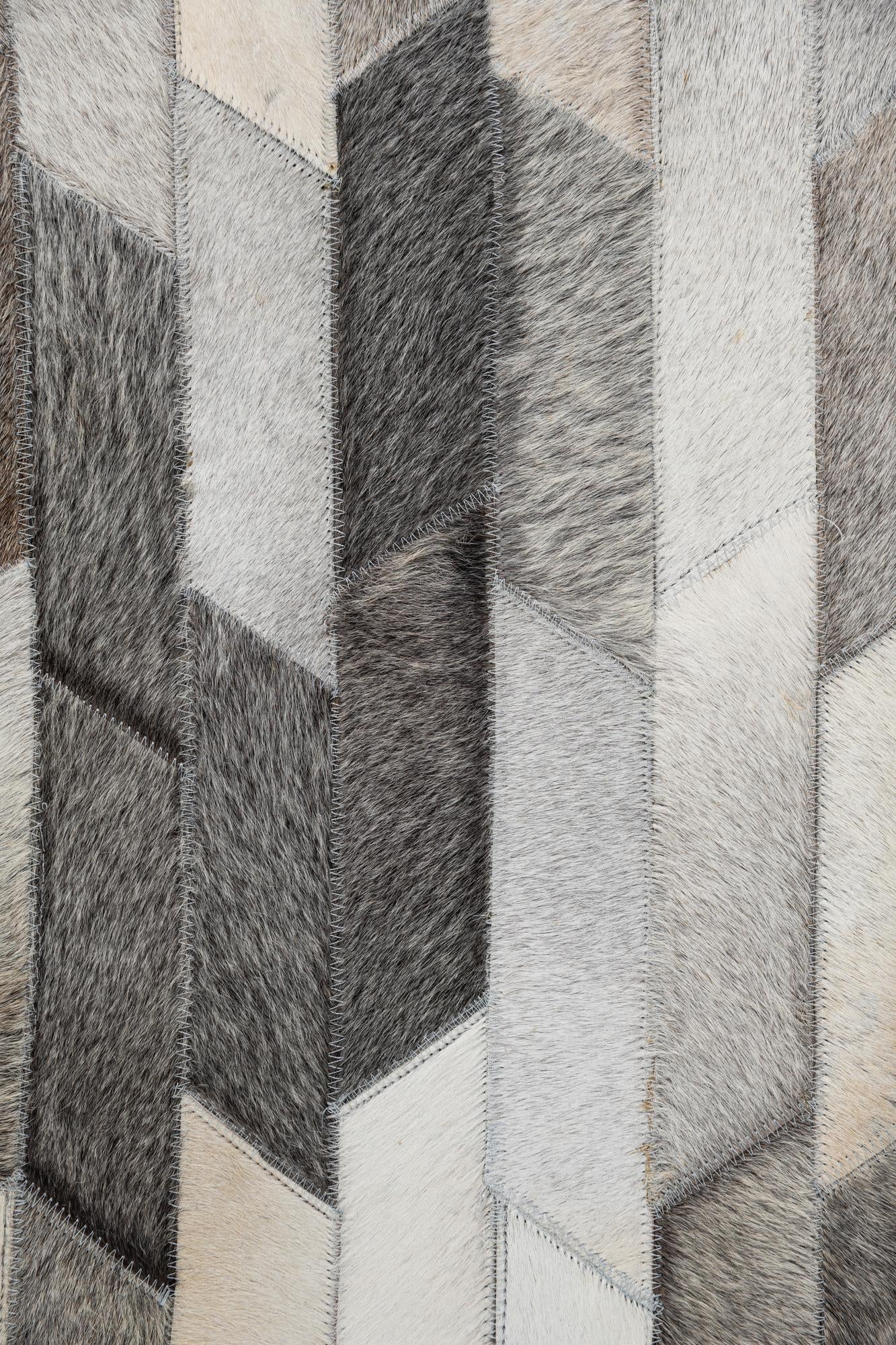 5' 1 x 7' 5 Cowhide Leather Rug