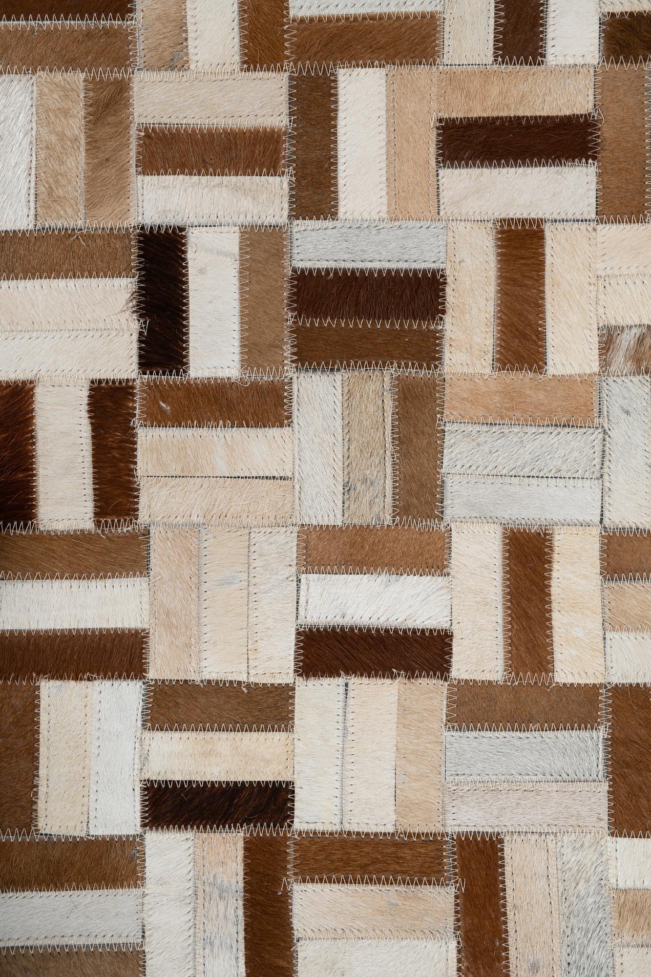 5' 2 x 8' Cowhide Leather Rug
