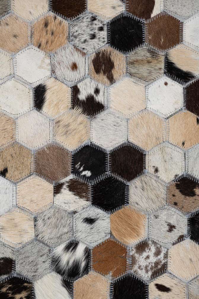 5' 2 x 8' Cowhide Leather Rug