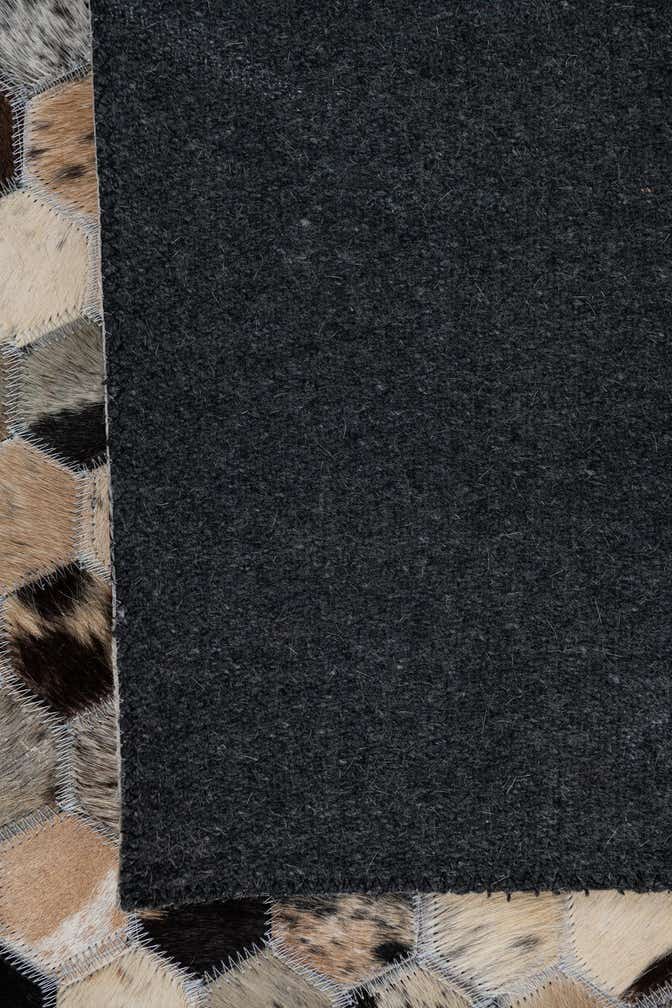 5' 2 x 8' Cowhide Leather Rug
