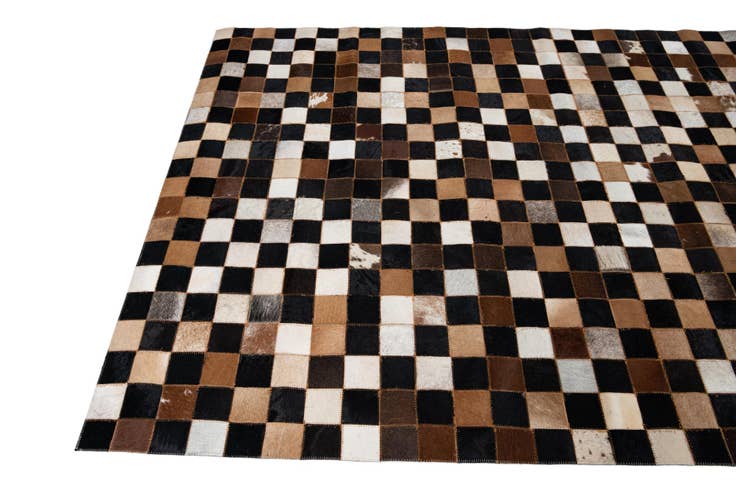 Detail image of 5' x 7' 10 Cowhide Leather Rug