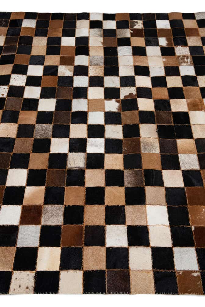 5' x 7' 10 Cowhide Leather Rug