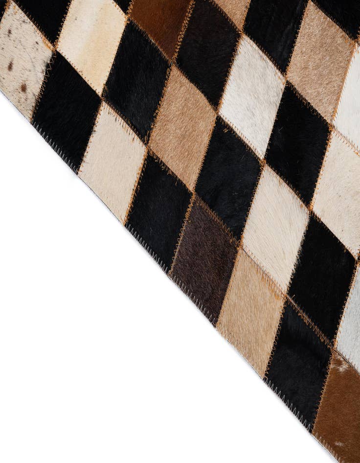 Detail image of 5' x 7' 10 Cowhide Leather Rug