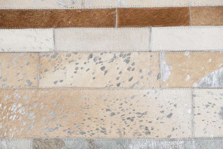 5' 1 x 7' 10 Cowhide Leather Rug