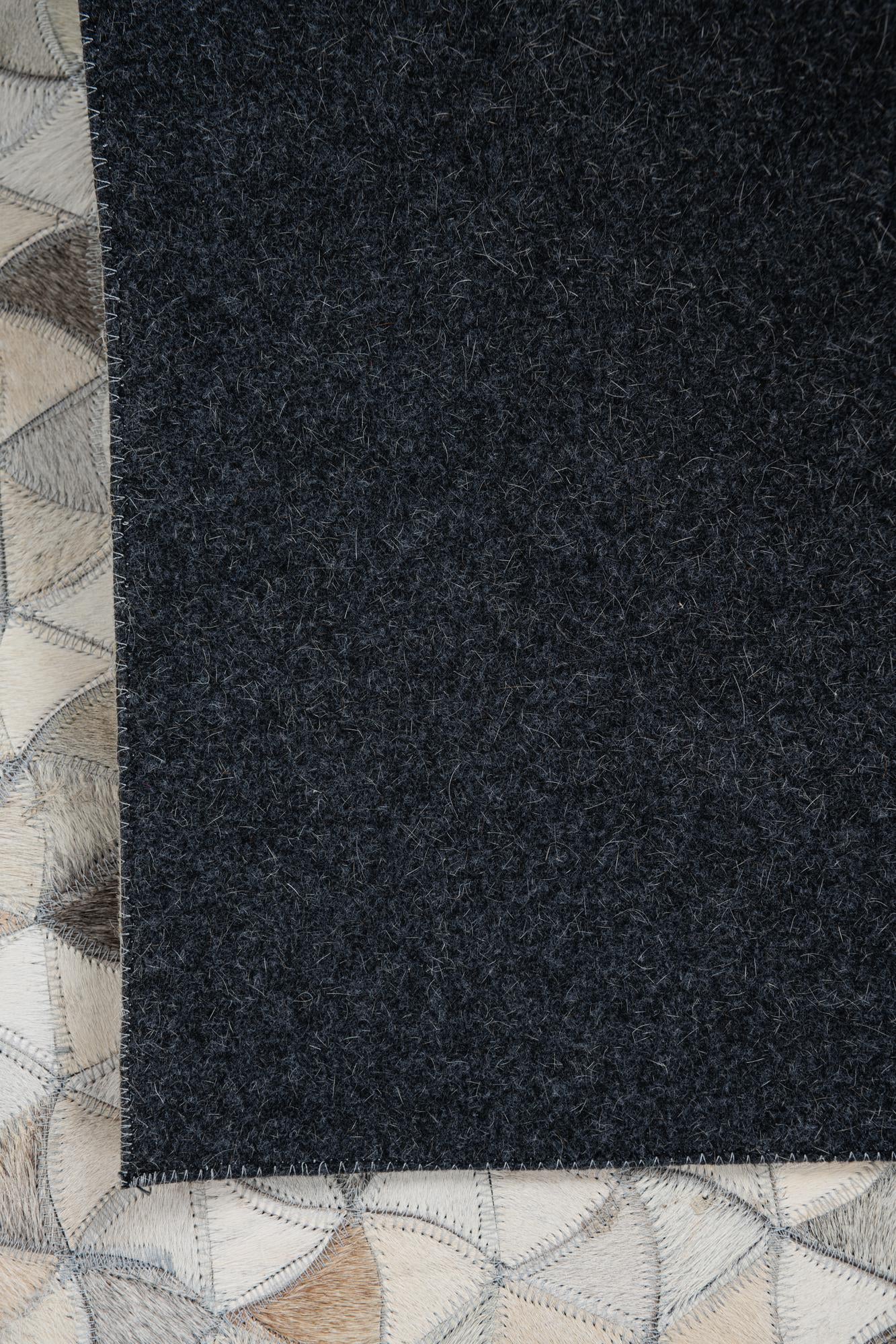 8' x 9' 10 Cowhide Leather Rug