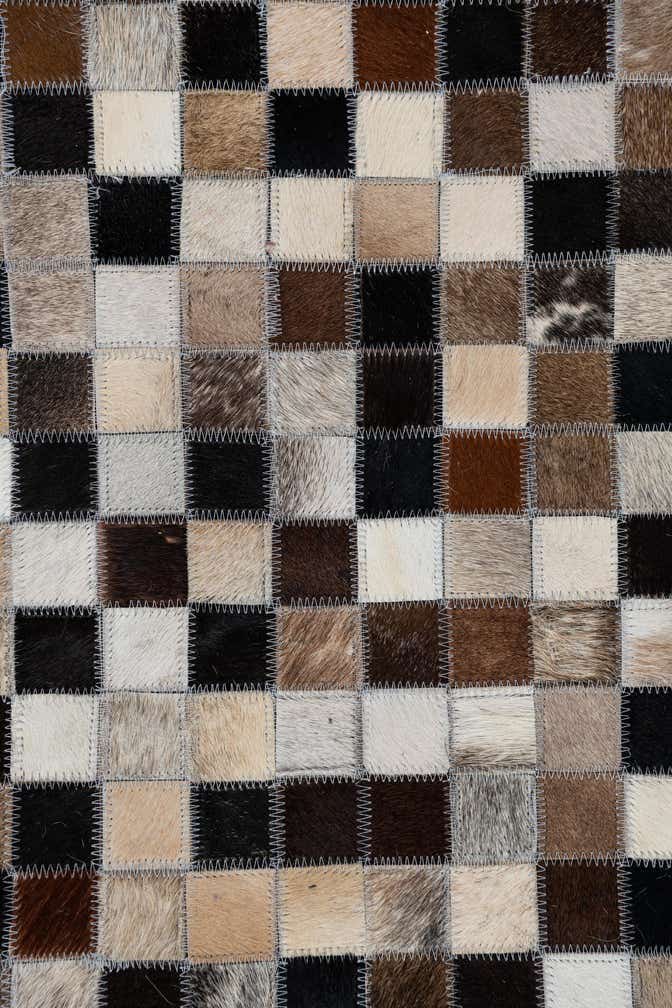 8' x 9' 10 Cowhide Leather Rug