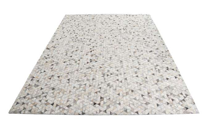 7' 10 x 10' Cowhide Leather Rug