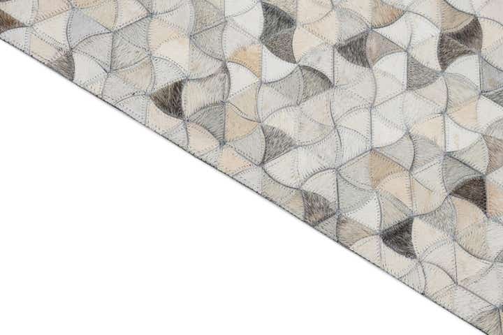 7' 10 x 10' Cowhide Leather Rug