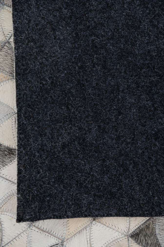 7' 10 x 10' Cowhide Leather Rug