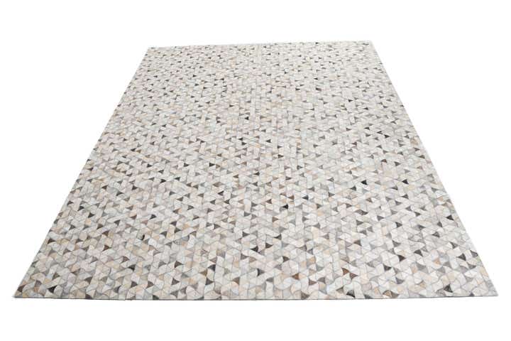7' 10 x 9' 10 Cowhide Leather Rug