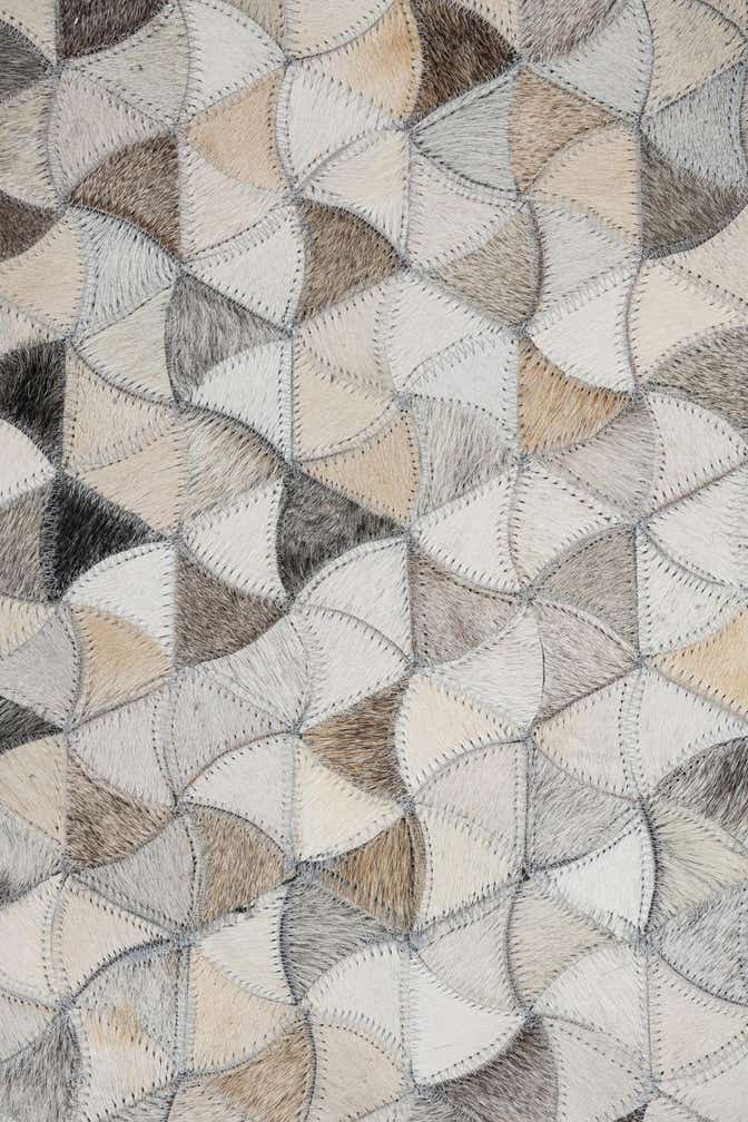 7' 10 x 9' 10 Cowhide Leather Rug