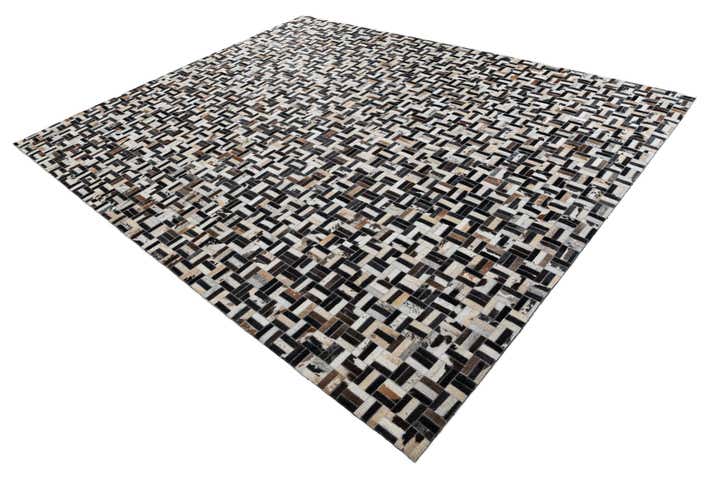 8' x 10' Cowhide Leather Rug