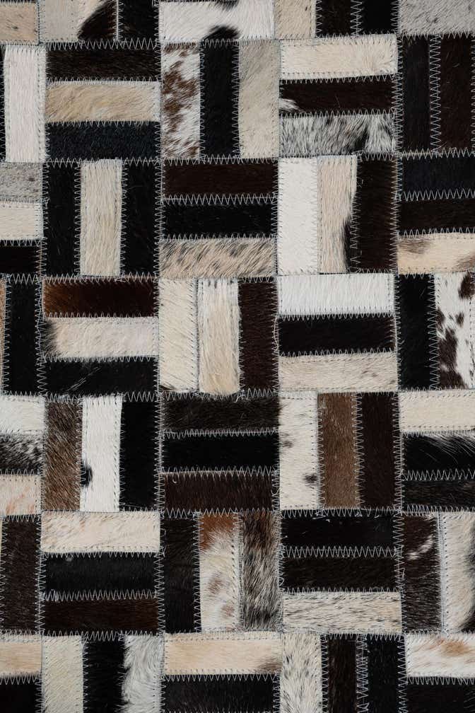 8' x 10' Cowhide Leather Rug