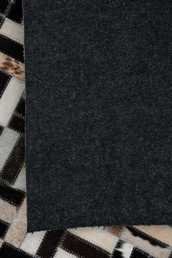 8' x 10' Cowhide Leather Rug