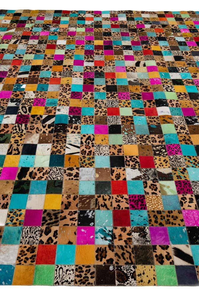 8' 1 x 10' Cowhide Leather Rug