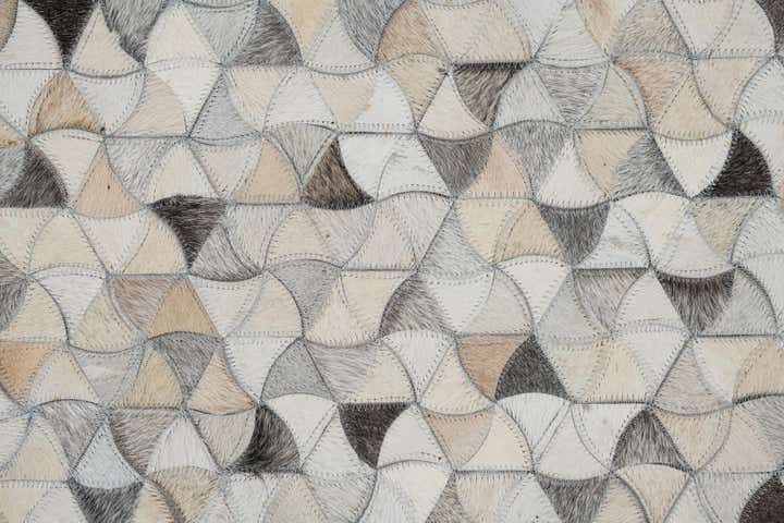 7' 10 x 10' Cowhide Leather Rug