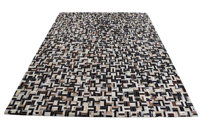8' x 10' Cowhide Leather Rug