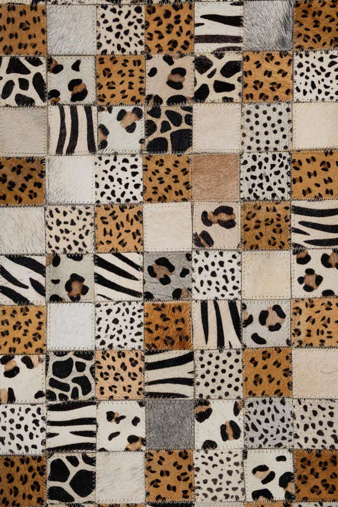 8' x 10' Cowhide Leather Rug