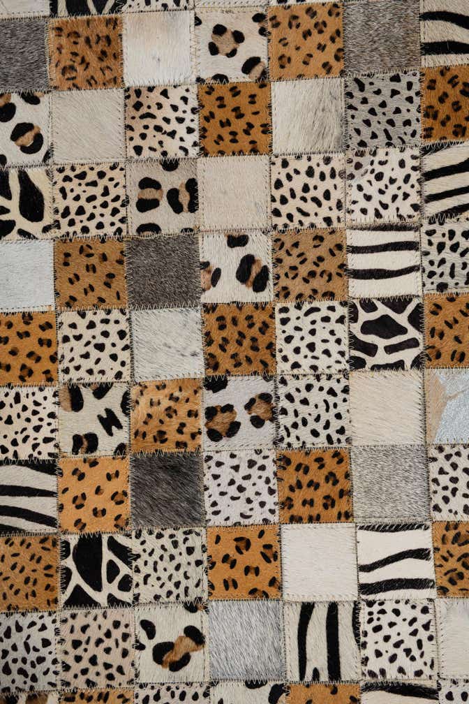 8' x 10' Cowhide Leather Rug