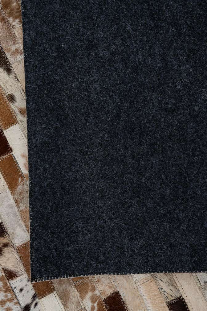 8' 1 x 10' Cowhide Leather Rug