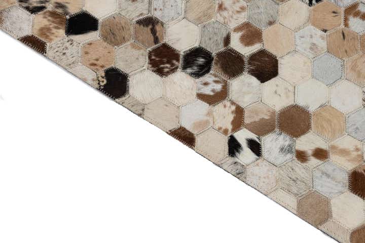 8' 1 x 10' Cowhide Leather Rug