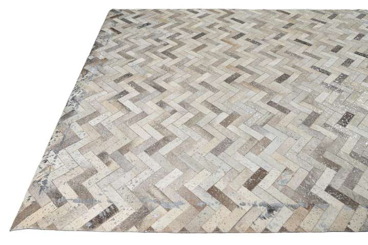 8' x 9' 10 Cowhide Leather Rug
