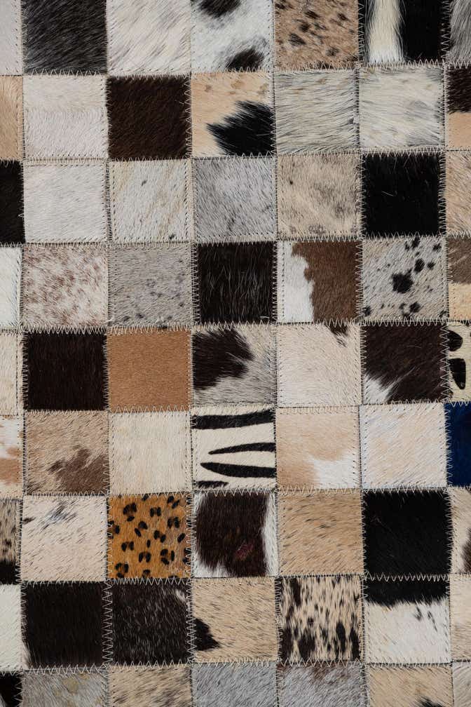 5' x 8' Cowhide Leather Rug