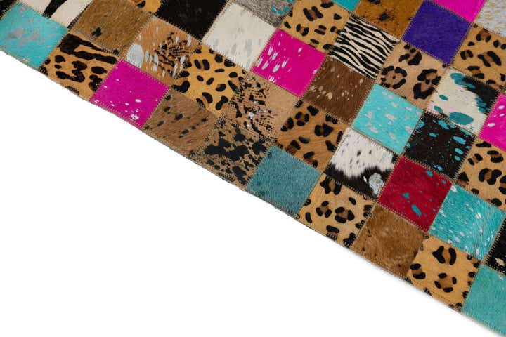 5' x 8' Cowhide Leather Rug