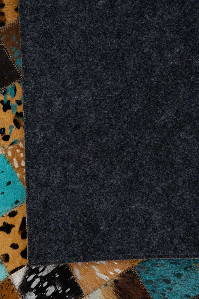 5' x 8' Cowhide Leather Rug