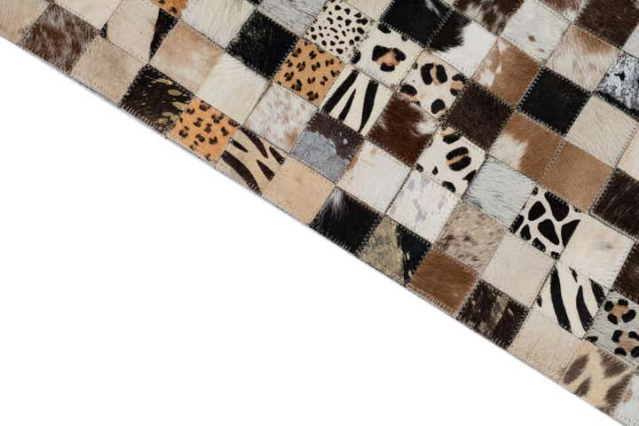 5' 1 x 8' Cowhide Leather Rug