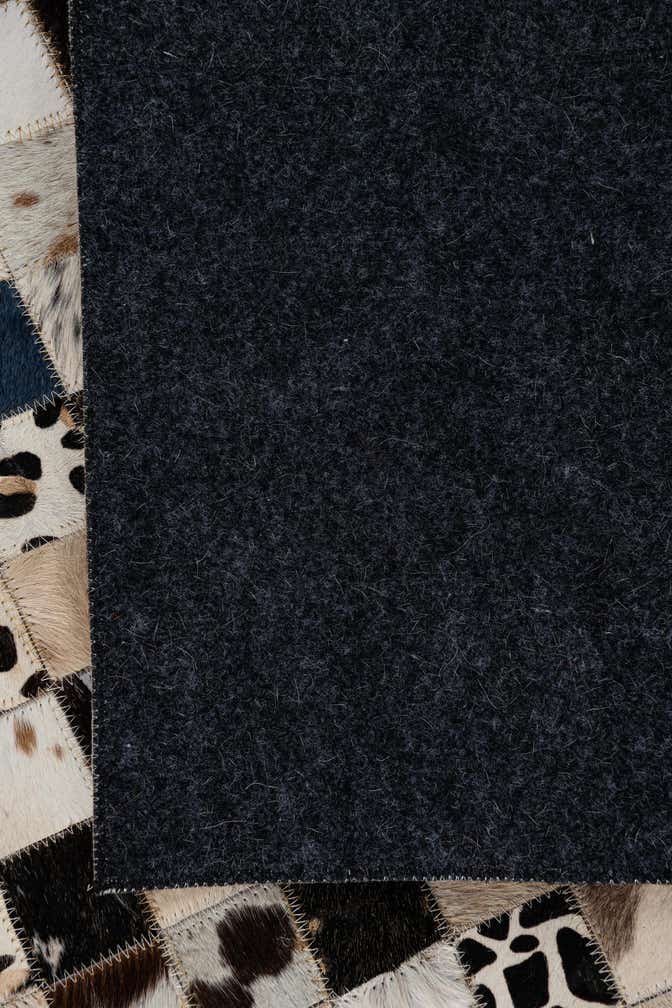 5' 1 x 8' Cowhide Leather Rug