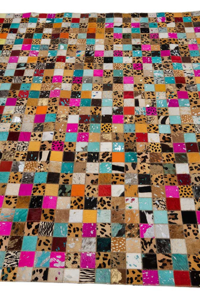 5' 1 x 7' 10 Cowhide Leather Rug
